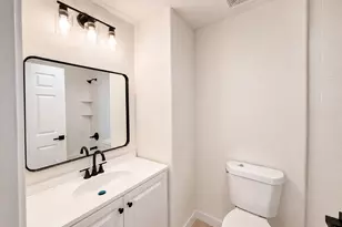 4107 Lark Ln, Houston, TX 77025 - Photo 4