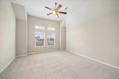 9628 Cambridge Manor Lane, Houston, TX 77045 - Photo 4