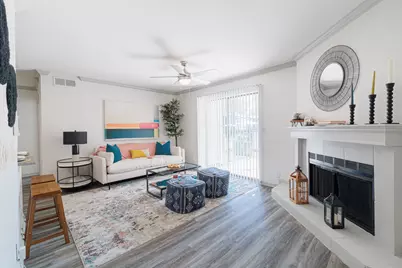 200 Hallow Tree Lane #2104-1, Houston, TX 77090 - Photo 4
