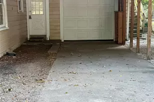 4614 44th St, Dickinson, TX 77539 - Photo 2