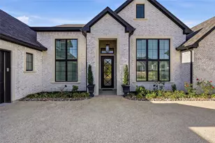 2977 Boxelder Dr, Bryan, TX 77807 - Photo 2