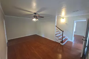 301 Harold St, Crockett, TX 75835 - Photo 10