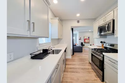 2410 Truxillo Street #A, Houston, TX 77004 - Photo 16