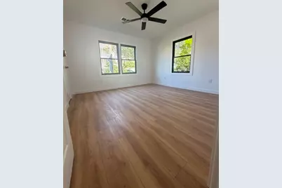 1028 Sealy Street, Galveston, TX 77550 - Photo 10