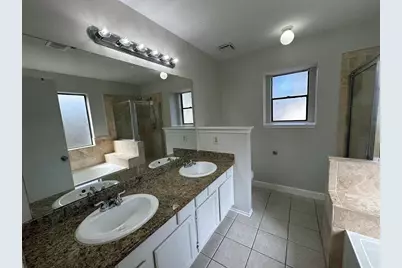 12330 Garden Laurel Lane, Houston, TX 77014 - Photo 16