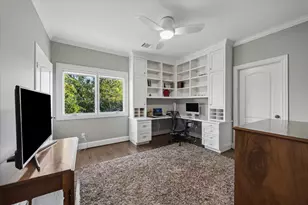 28 Hackberry Ln, Houston, TX 77027 - Photo 36