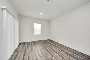 1905 Chiant Grove Ln, Rosharon, TX 77583 - Photo 24