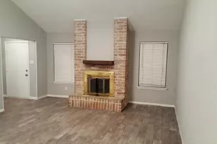 5618 Stone Creek Dr, La Porte, TX 77571 - Photo 4