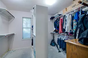 5036 Singletary Rd, Alvin, TX 77511 - Photo 46