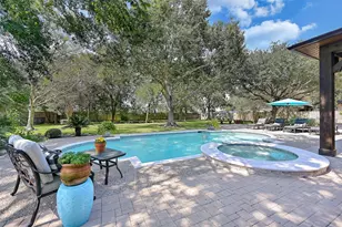 110 Century Dr, Friendswood, TX 77546 - Photo 44