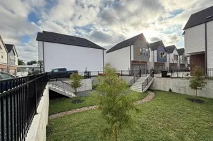 2200 Marnel Rd, Houston, TX 77055 - Photo 22