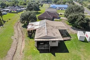 1511 Hillebrandt Rd, Beaumont, TX 77705 - Photo 12