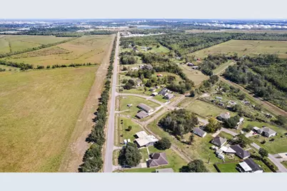 1511 Hillebrandt Road, Beaumont, TX 77705 - Photo 6