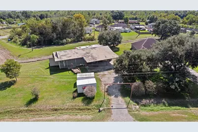 1511 Hillebrandt Road, Beaumont, TX 77705 - Photo 10