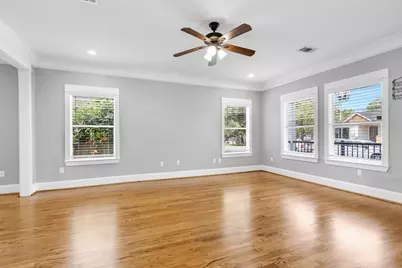 304 Vincent Street, Houston, TX 77009 - Photo 6