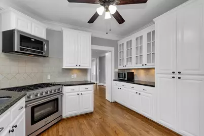 304 Vincent Street, Houston, TX 77009 - Photo 12