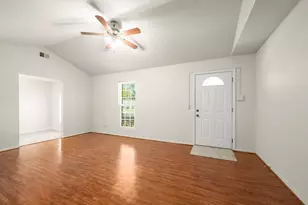 7047 Inkberry Dr, Houston, TX 77092 - Photo 12