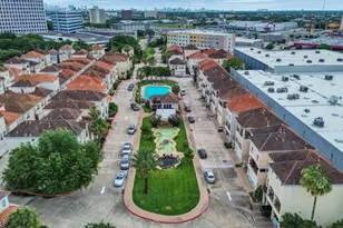 7147 Windwater Pkwy S, Houston, TX 77036 - Photo 48