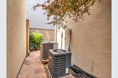 7147 Windwater Parkway S, Houston, TX 77036 - Photo 40