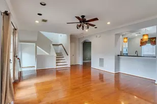 7147 Windwater Pkwy S, Houston, TX 77036 - Photo 14