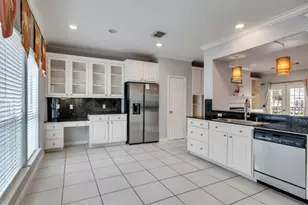 7147 Windwater Pkwy S, Houston, TX 77036 - Photo 20