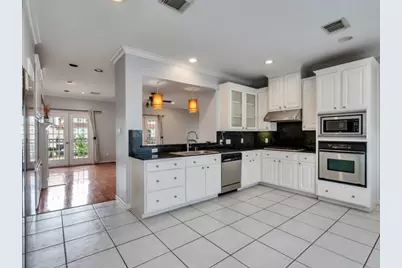 7147 Windwater Parkway S, Houston, TX 77036 - Photo 18