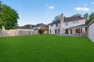 8010 Ashley Cir Dr N, Houston, TX 77071 - Photo 48