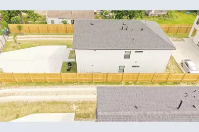 5204 Gold Street #B, Houston, TX 77026 - Photo 22