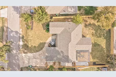 10021 Lazy Oaks Street, Houston, TX 77080 - Photo 40