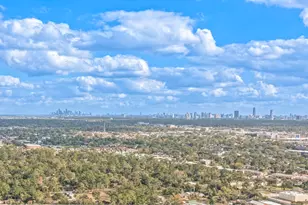 10021 Lazy Oaks St, Houston, TX 77080 - Photo 42