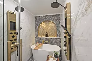 10021 Lazy Oaks St, Houston, TX 77080 - Photo 20