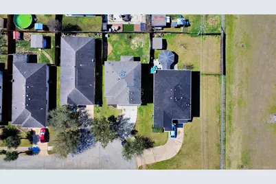 10306 Dalehurst Court, Houston, TX 77075 - Photo 36