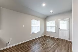 207 Black Bear Dr, Huntsville, TX 77320 - Photo 22