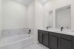15912 Maybelle St, Montgomery, TX 77316 - Photo 12