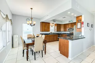 119 Bay Ave, Surfside Beach, TX 77541 - Photo 6