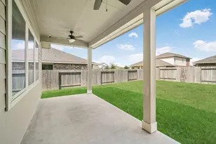 19111 Shoreside Terrace Dr, Manvel, TX 77578 - Photo 14