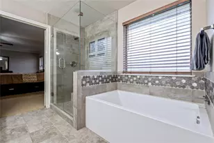 1707 Pensacola Ln, Friendswood, TX 77546 - Photo 16