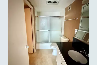 7520 Hornwood Drive #1204, Houston, TX 77036 - Photo 8