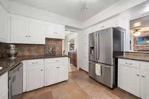 5419 Imogene St, Houston, TX 77096 - Photo 10