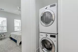 1131 W 17th St, Houston, TX 77008 - Photo 22