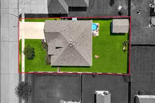 519 Still Water Rdg Ln, Sealy, TX 77474 - Photo 6