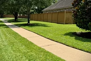 31418 Orchard Hill Ln, Spring, TX 77386 - Photo 4