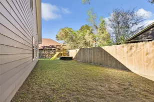 2201 Maple St, Liberty, TX 77575 - Photo 18