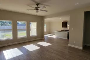 1426 La Delle St, Wharton, TX 77488 - Photo 2