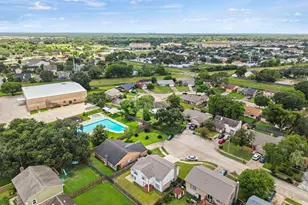 16723 Running Quail Ct, Houston, TX 77489 - Photo 4