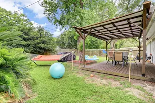 12329 Ashcroft Dr, Houston, TX 77035 - Photo 16