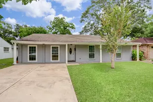 12329 Ashcroft Dr, Houston, TX 77035 - Photo 1