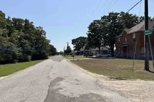 301 Indian Oaks Trail, Quinlan, TX 75474 - Photo 6