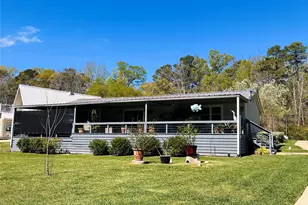 1776 Lakeshore Dr, Hemphill, TX 75948 - Photo 8