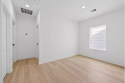 971 Highland Light Lane, Houston, TX 77091 - Photo 18